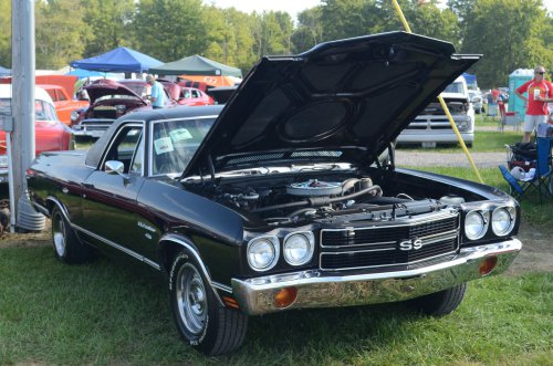 Chevy Brought Bow Ties to the Pumpkin Run