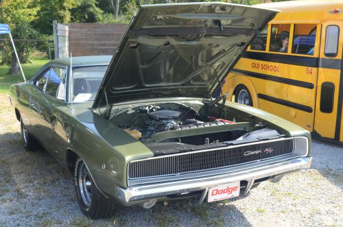 Chrysler Corp. Cars Made it to the Pumpkin Run