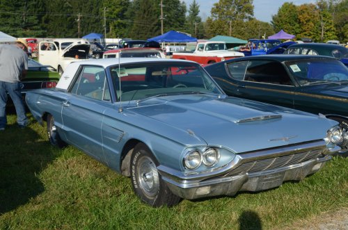 Ford, Ford Showed Up at the Pumpkin Run