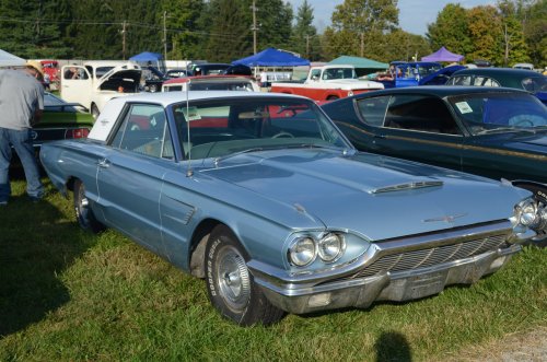 Ford, Ford Showed Up at the Pumpkin Run