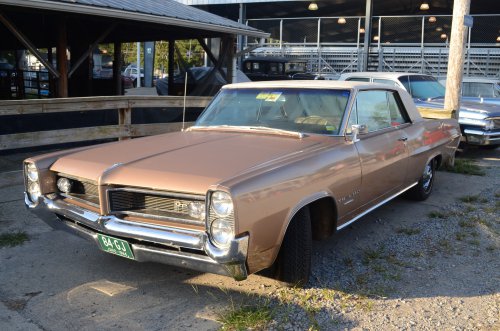 Pumpkin Run Pontiacs