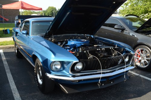 Camaro Came Out to Back the Heroes