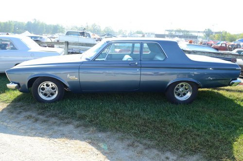 Old Cars to Support Charities