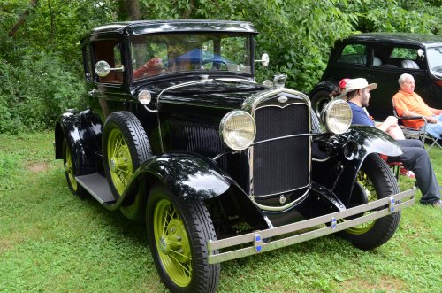 Some Very Old Cars Went Rollin' On the River