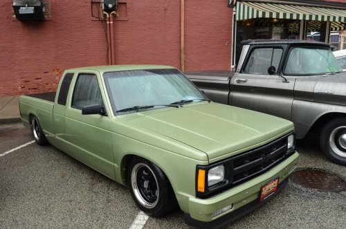 Trucks In Lawrenceburg