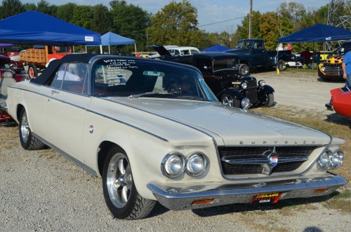 MoPar At the Pumpkin Run