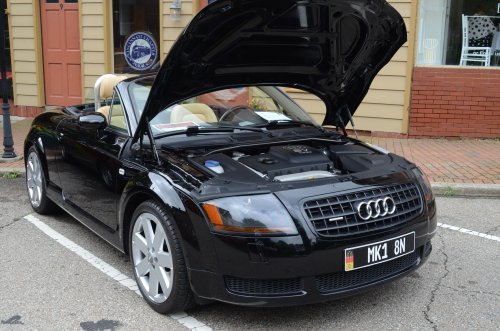 Imports Were on Display at the Glendale Gathering