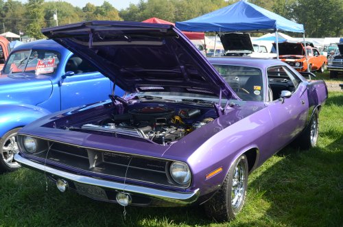 Chrysler Corp. Cars Made it to the Pumpkin Run