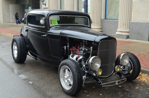 Customs Rolled Into Newport