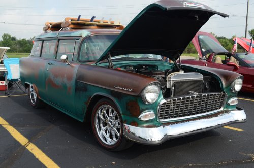 Boys and Girls Ranch Benefits from Car Show