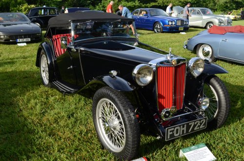 Classic Sports Cars at the Cincinnati Concours