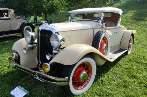 Early Full Classics at the Cincinnati Concours