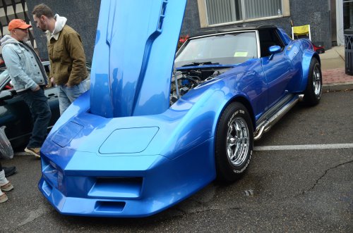 Corvettes In Newport