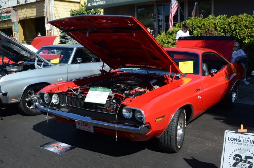 Cars Shine In North College Hill