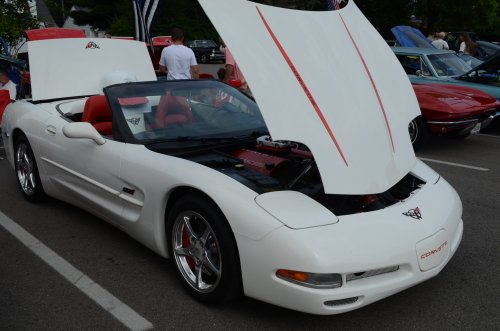 General Motors Was on Parade at Deer Park