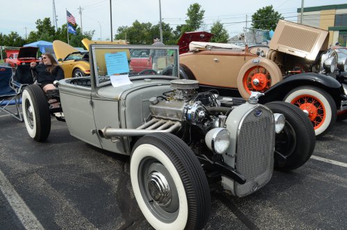 Oldies Rolled Into Sycamore