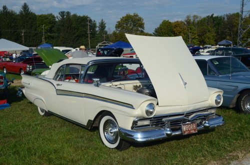 Ford Showed Up at the Pumpkin Run