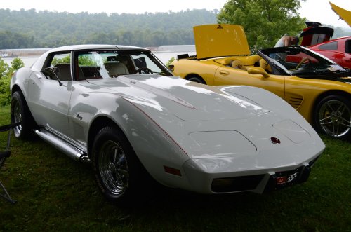Corvettes Joined in to go Rollin' On the River