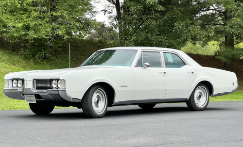 Pick-A-Door Invitational at MCACN = UNEXPECTED FUN!