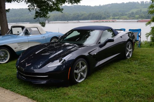 Corvettes Joined in to go Rollin' On the River