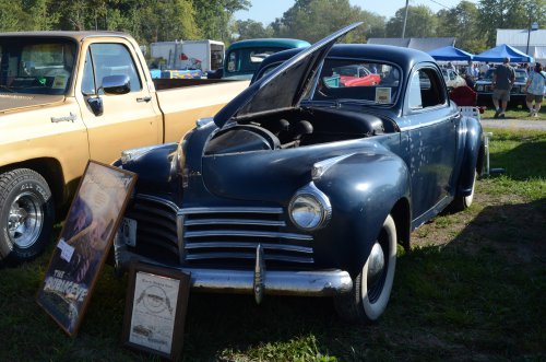Big and Small, Old and New at the Pumpkin Run