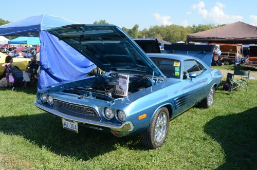 MoPar Showed Off at the Pumpkin Run