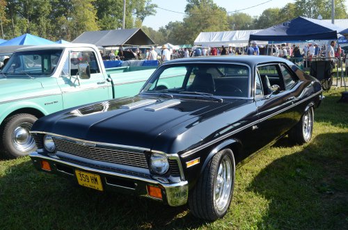 A Perfect Weekend to Show Off Cars