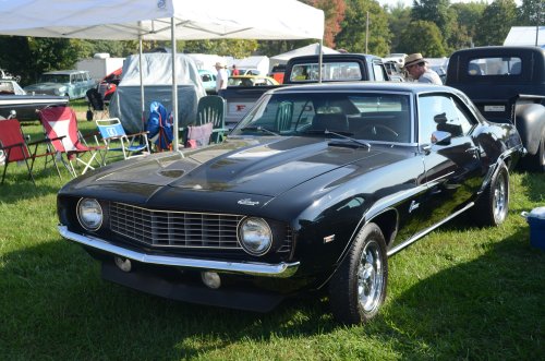 Camaro Came to the Pumpkin Run