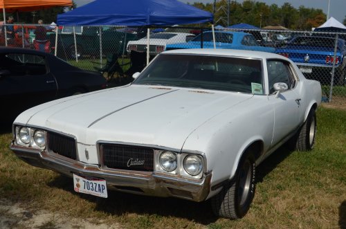 Buick at the Pumpkin Run