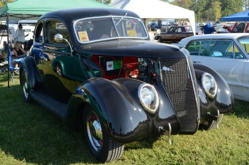 A Car Had to be 50 or Older to Attend This Show
