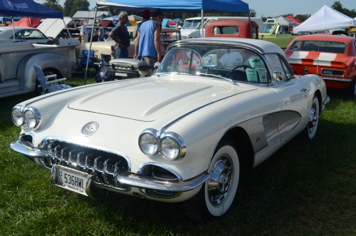 Vettes Made It to the Pumpkin Run