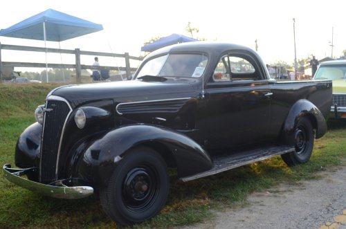 Truckin' to the Pumpkin Run