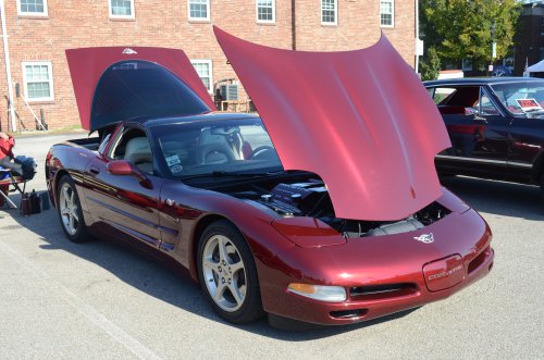 Corvettes Sailed into Batavia for the Downtown Throwdown
