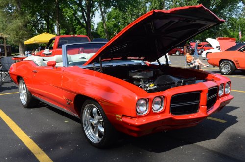 Classics At the Shrine Car Show
