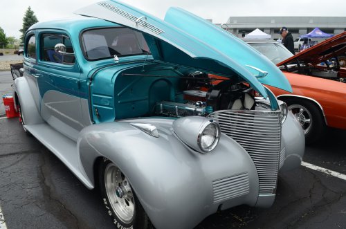 Beautiful Weather Brings Out Beautiful Automobiles