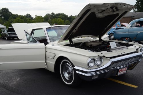 Spanning the Decades at the Erlanger Lions Show