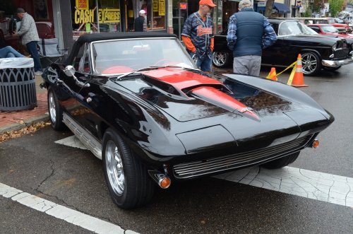 Corvettes In Newport