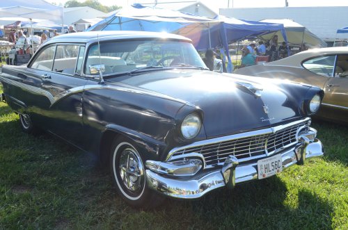 A Perfect Weekend to Show Off Cars