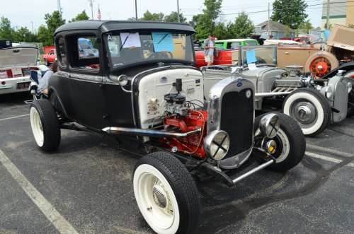 Oldies Rolled Into Sycamore