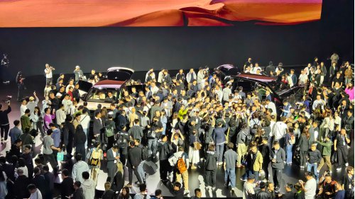 China’s largest SUV Nio ES9 began domestic presales at 61,440 USD with BaaS