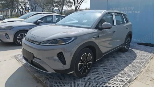 BYD Sealion 05 DM-i piles up at dealers in China with 305 km of EV range