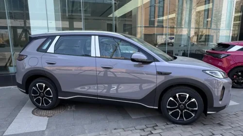 BYD Sealion 05 DM-i piles up at dealers in China with 305 km of EV range