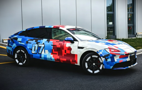 MG, Tesla, MG 07 first to adopt Momenta R7 world model, pitting SAIC against Tesla FSD V14