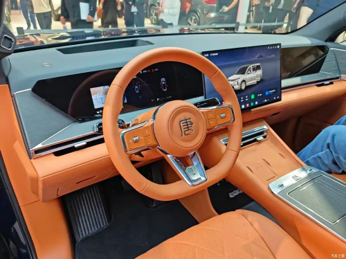 BYD, BYD Tang, BYD Tang EV, BYD Great Tang EV pre-sales open: 950 km range, flash charging, 0-100 in 3.9s, from 36,200 USD