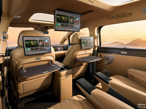 China’s best-selling new energy MPV gets an upgrade: second-gen Denza D9 launches