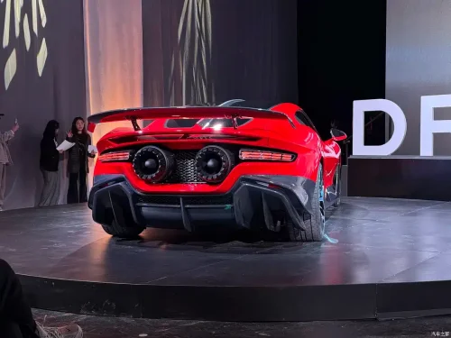 Vacuum maker Dreame unveils supercar with 0.9s 0-100 km/h sprint, 4,320-line LiDAR and 450 Wh/kg solid-state battery