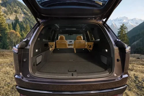 Nio’s Onvo L80 opens pre-sale with 2,840L max storage and 605 km range in five-seat SUV segment