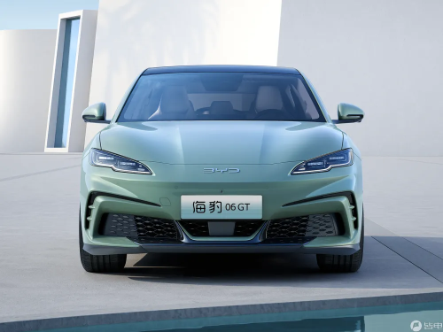 BYD, BYD Seal, BYD launches flash charging 2026 Seal 06 GT and Seal 06 DM-i wagon, starting from 16,200 USD