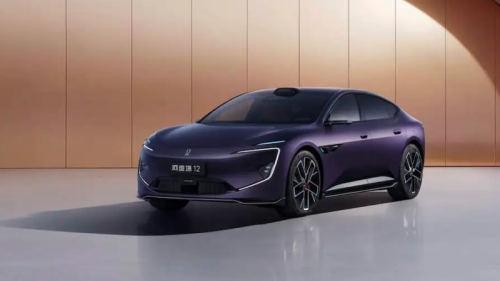 New Avatr 12 launches: 0-100 km/h in 2.71 seconds, starting from 42,600 USD