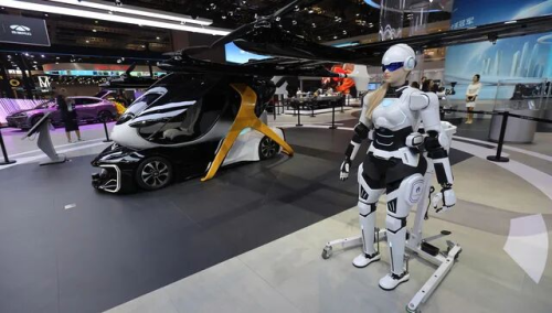 Chery, Battery, Chery begins online sales of humanoid robot with a 0.7 kWh battery at 41,400 USD